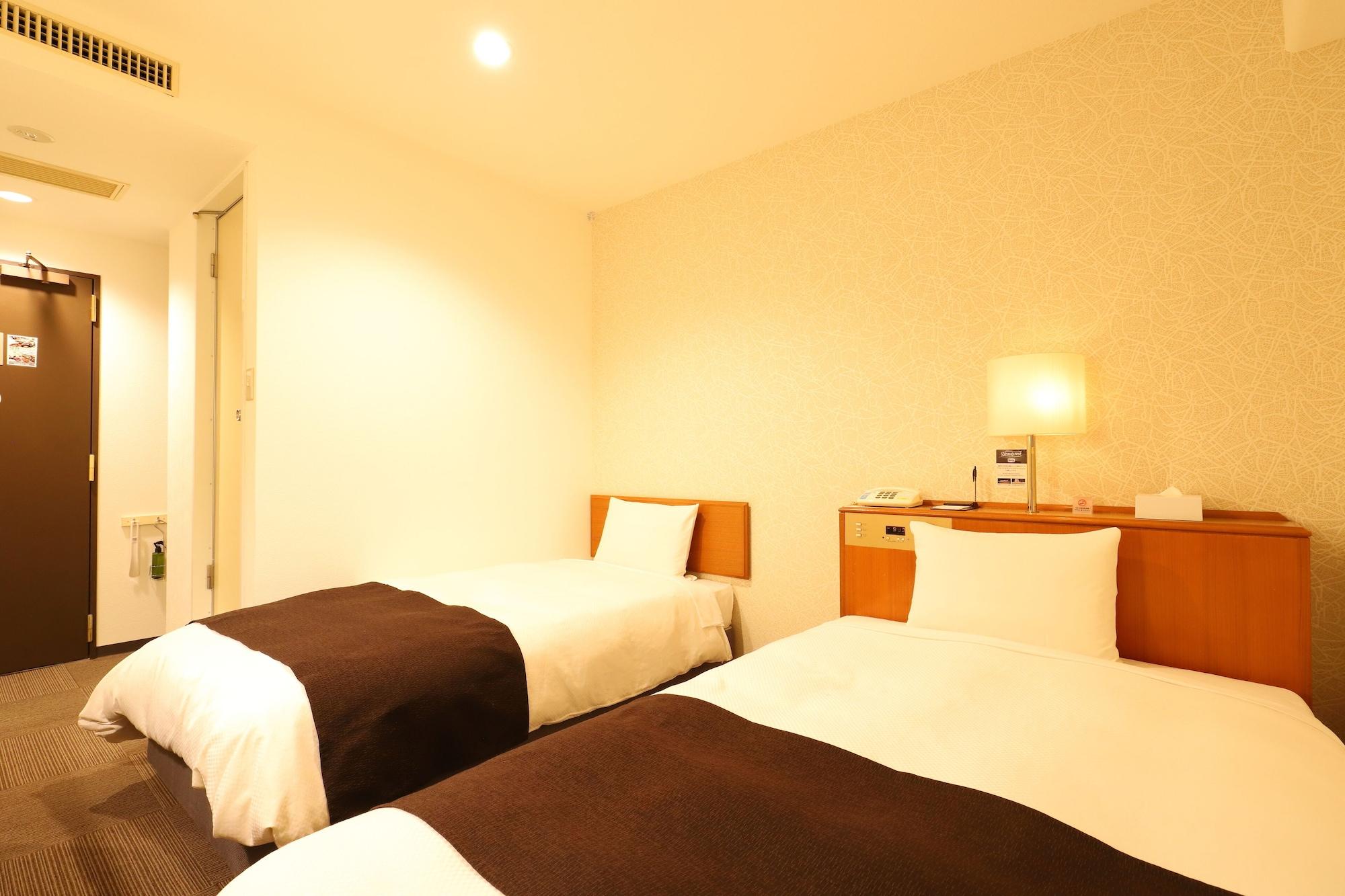 Smile Hotel Tokyo Ayase Ekimae Exterior foto