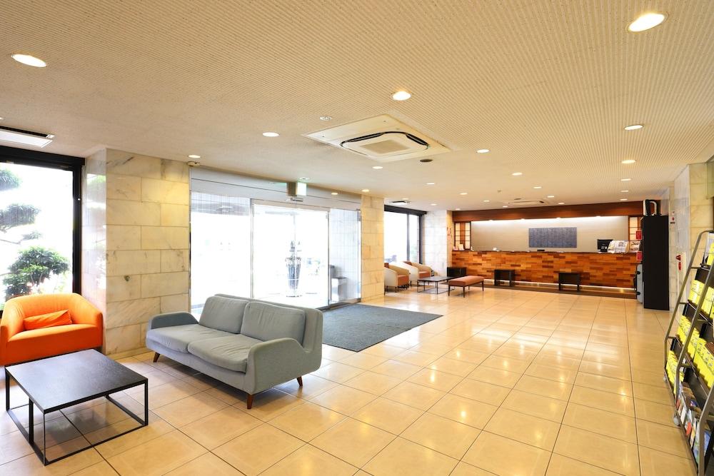 Smile Hotel Tokyo Ayase Ekimae Exterior foto